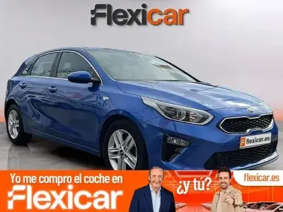 Usado Kia Ceed 120 CV (88 kW) 2021 Azul Utilitario