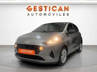 Gris Usado 2023 Hyundai i10 Utilitario | 10.990 € (Precio justo)