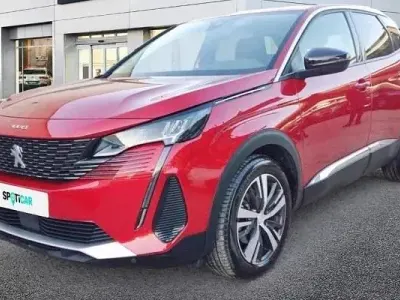 Usado Peugeot 3008 Allure 131 CV (96 kW) 2021 Rojo SUV