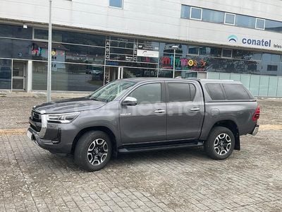 Usado Toyota HiLux 204 CV (150 kW) 2022 Gris / plata Recogida