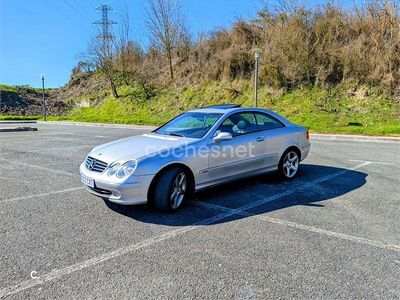 Usado Mercedes CLK270 Elegance 170 CV (125 kW) 2004 Gris / plata Coupe