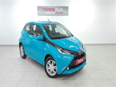 usado Toyota Aygo 1.0 70 x-play 51 kW (69 CV) 5p