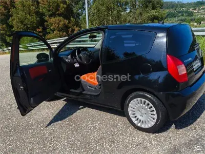 Usado Citroën C2 75 CV (55 kW) 2004 Negro Utilitario