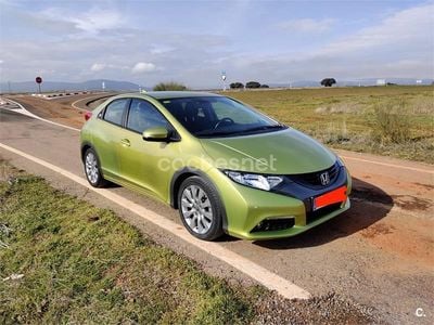 Usado Honda Civic Sport 142 CV (104 kW) 2014 Amarillo Berlina
