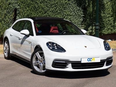 Porsche Panamera 4