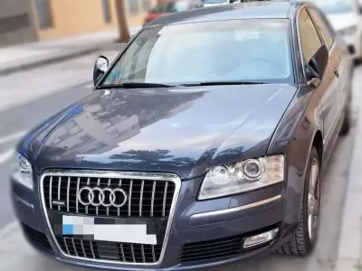 Usado Audi A8 349 CV (256 kW) 2006 Azul Berlina