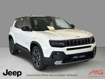 Usado Jeep Avenger Summit 100 CV (73 kW) 2024 Blanco SUV