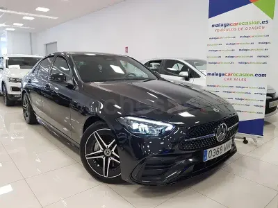 Używany Mercedes C200 204 KM (150 kW) 2024 Czarny Sedan/Limuzyna