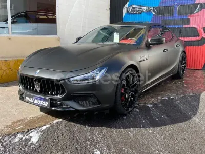 Usado Maserati Ghibli 430 CV (316 kW) 2022 Negro Berlina