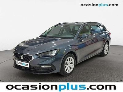 Usado Seat Leon ST Style 110 CV (80 kW) 2023 Gris Familiar
