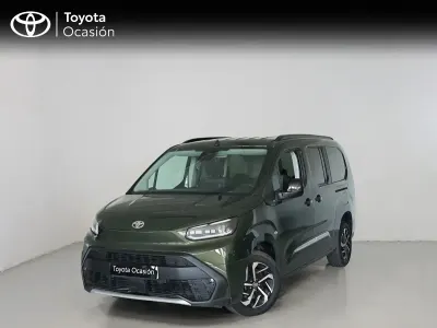Usado Toyota Proace Verso Active 131 CV (96 kW) 2024 Verde Familiar
