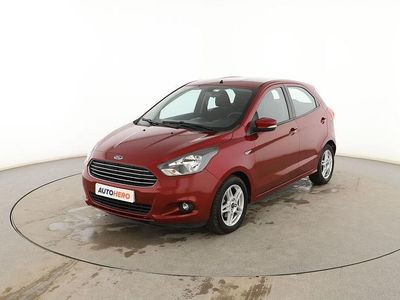Rojo Usado 2017 Ford Ka Plus Ultimate Utilitario | 9599 € (Precio justo)