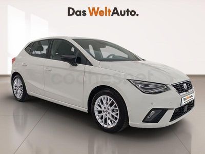 Usado Seat Ibiza FR 115 CV (84 kW) 2025 Blanco Utilitario