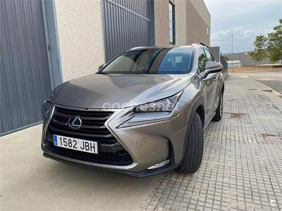 Lexus NX300h