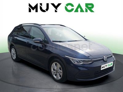 Usado VW Golf VIII Life 115 CV (84 kW) 2021 Azul Familiar