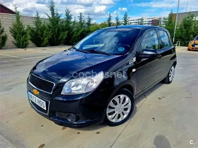 Usado Chevrolet Aveo LS 84 CV (61 kW) 2011 Negro Berlina