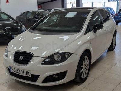 Usado Seat Leon Reference 105 CV (77 kW) 2007 Negro Utilitario