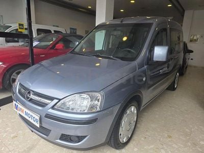 Usado Opel Combo Enjoy 75 HP (55 kW) 2010 Azul Monovolume