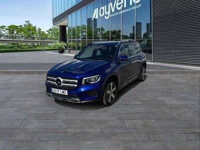 Mercedes GLB220