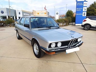 BMW 525