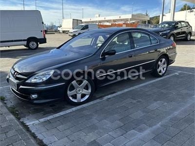 Peugeot 607