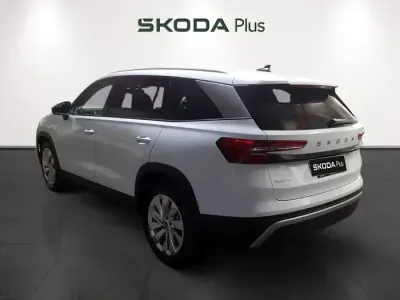 Usado Skoda Kodiaq Selection 150 CV (110 kW) 2025 Blanco SUV