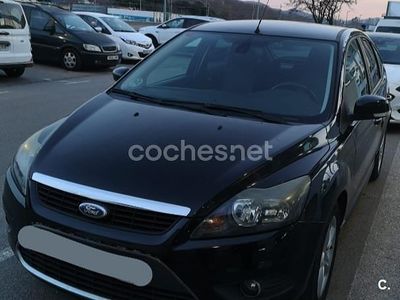 Usado Ford Focus Trend 115 CV (84 kW) 2009 Negro Berlina