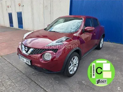 Usado Nissan Juke Acenta 110 CV (80 kW) 2015 Granate SUV