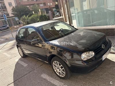 Negro Usado 2003 VW Golf Berlina | 3000 € (Buen precio)