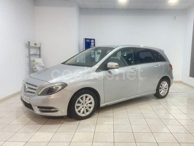 Mercedes B180