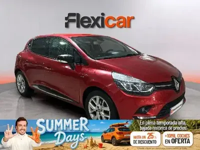 Usado Renault Clio Intens 90 CV (66 kW) 2019 Rojo
