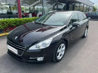 Usado Peugeot 508 SW Active 140 CV (102 kW) 2011 Negro Familiar
