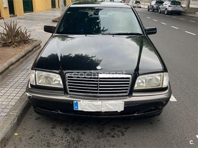Mercedes C180
