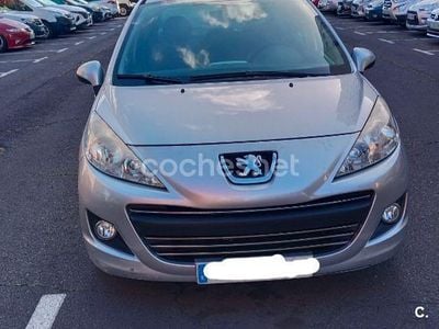 Usado Peugeot 207 95 CV (69 kW) 2010 Gris / plata Berlina