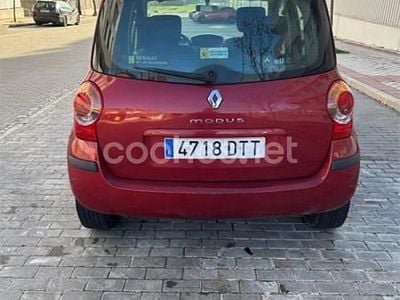 Granate Usado 2005 Renault Modus Privilege Monovolumen | 1650 € (Precio justo)