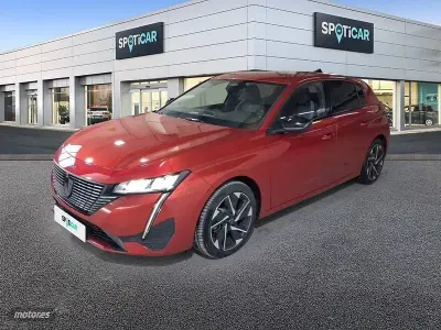 Usado Peugeot 308 Allure 130 CV (95 kW) 2024 Rojo Berlina