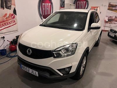 Blanco Usado 2017 Ssangyong (KGM) Korando Limited SUV | 6900 € (Precio justo)