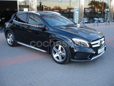 Negro Usado 2014 Mercedes GLA220 AMG line SUV | 26.499 €