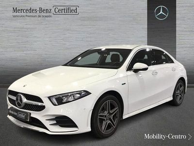 Usado Mercedes A250 AMG line 160 CV (117 kW) 2021 Blanco polar  pintura unicolor Berlina