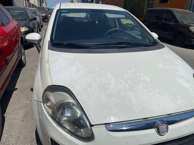 Usado Fiat Punto Evo Dynamic 90 CV (66 kW) 2010 Blanco Utilitario