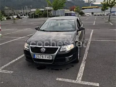 Usado VW Passat Trendline 140 CV (102 kW) 2006 Negro Berlina