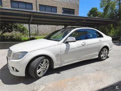 Usado Mercedes C180 Avantgarde 143 CV (105 kW) 2007 Blanco Berlina