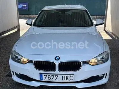 Usado BMW 320 Luxury Line 184 CV (135 kW) 2012 Blanco Berlina