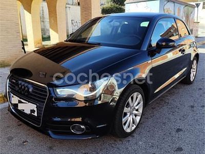 Negro Usado 2013 Audi A1 Ambition Berlina | 9250 € (Precio justo)
