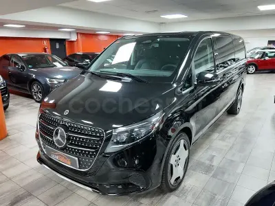 Usado Mercedes V300 Exclusive 231 CV (169 kW) 2025 Negro Monovolumen