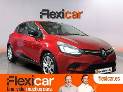 Usado Renault Clio Zen 90 CV (66 kW) 2017 Rojo Utilitario