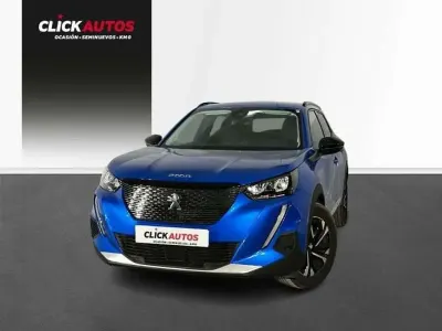 Usado Peugeot 2008 Allure 131 CV (96 kW) 2022 Azul SUV