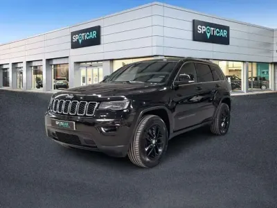 Usado Jeep Grand Cherokee Laredo 250 CV (183 kW) 2019 Negro SUV