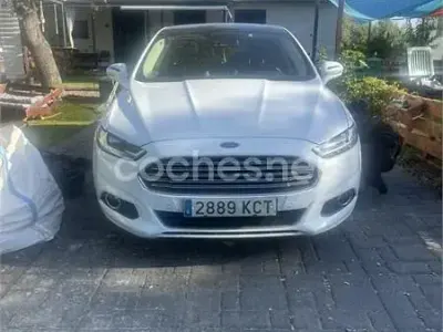 Usado Ford Mondeo ST-Line 160 CV (117 kW) 2017 Blanco Berlina
