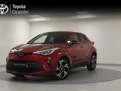 Usado Toyota C-HR Advance 184 CV (135 kW) 2022 Rojo SUV